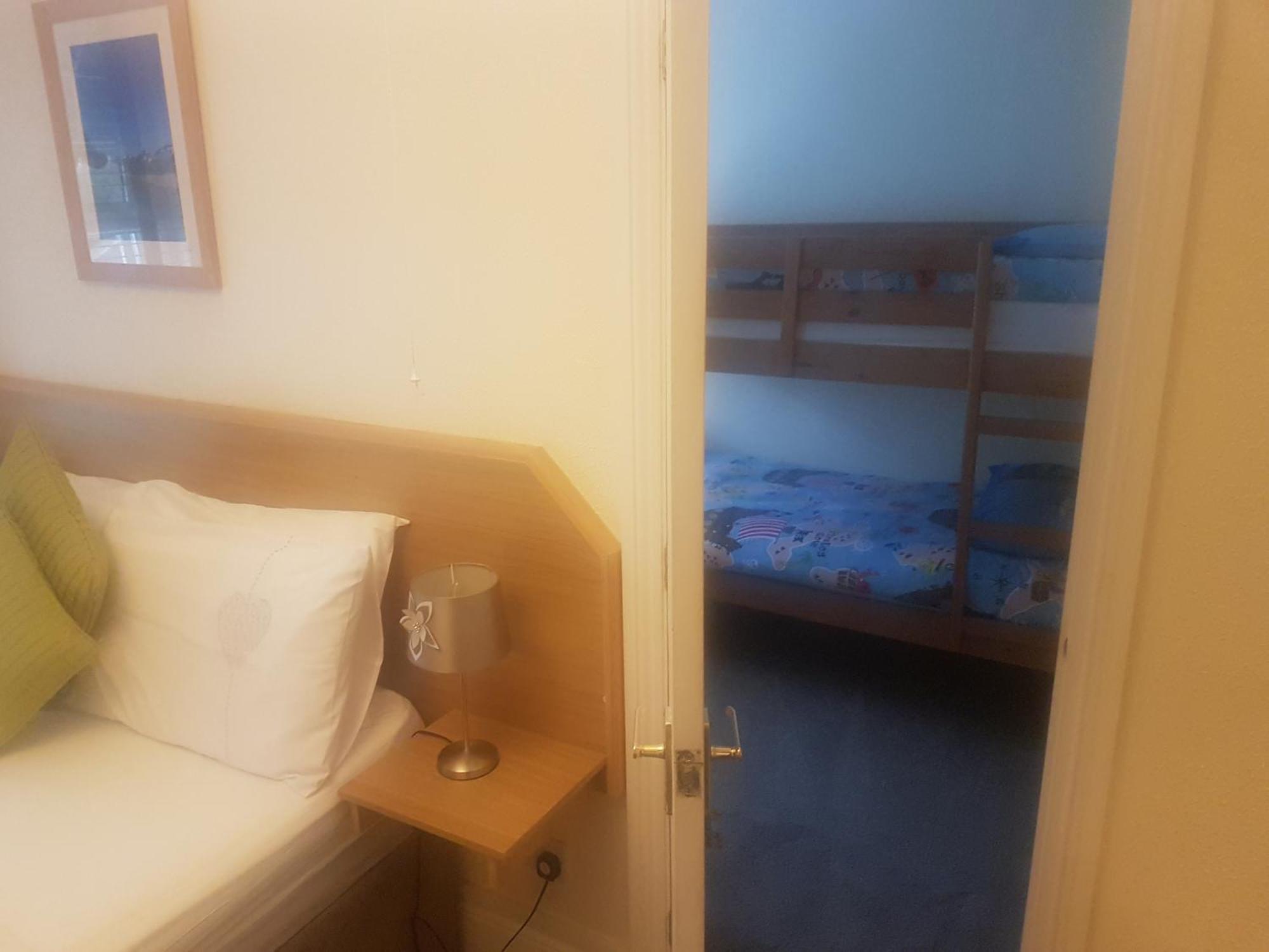 Guest house The Trelinda